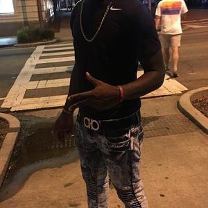 Meet your Posher, Ray